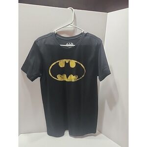 Batman t shirt size medium